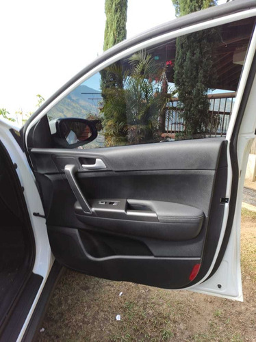 Kia Sportage Zenith 2.o 4x4