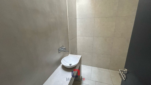 Duplex En Brisas De Manantiales .