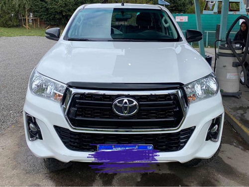 Toyota Hilux 2.8 Cd Sr 177cv 4x4