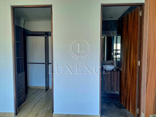 Departamento En Venta , Del Valle