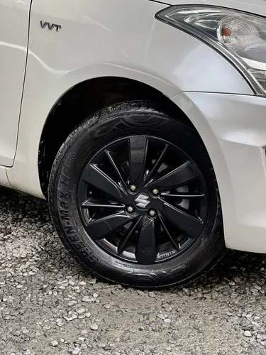 Suzuki Swift 1.2 Live