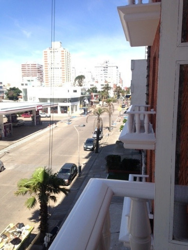 Alquilo Anual Bonito Departamento En Parada ! De Playa Mansa