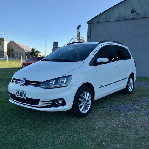 Volkswagen Suran Highline 1.6 16v - Sedán 5 Ptas
