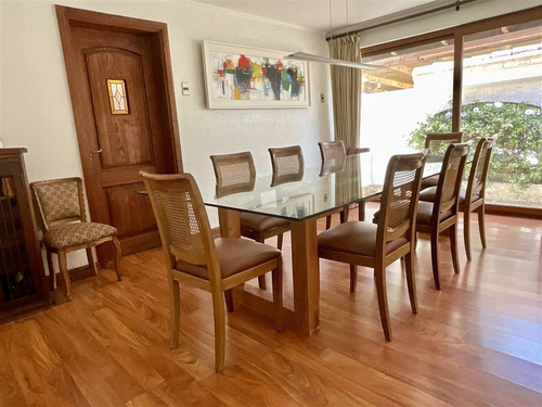 Casa Arriendo/5 D/solo Con Compromiso De Compra/las Condes