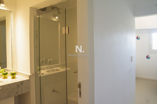 Hermoso Departamento En Venta En Primera Linea.- Ref: 3310