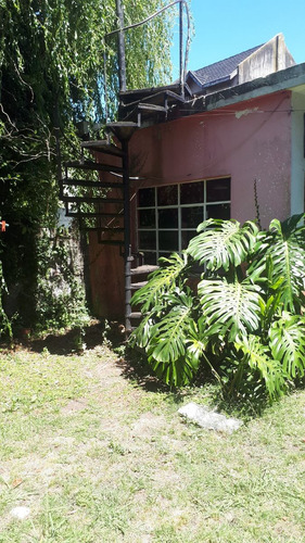 Imagen 13 de 14 de Casa Americana A La Venta En Ituzaingo Norte.