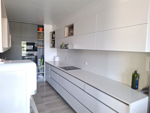 Departamento En Venta 4 Dorm. Portal La Dehesa Lo Barnechea