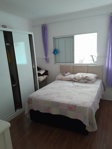 Casa 4 Cômodos Com Edicula Com 2 Cômodos Ótima Localização