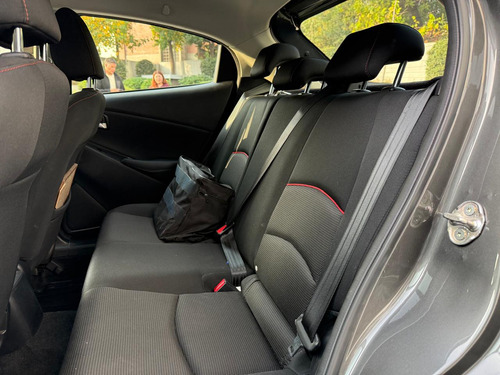 Mazda 2 Sport 1.5 Mt V