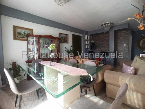 Erika Armeya Vende, Apartamento Ubicado En El Centro De Cabudare. Flex: 25-13615