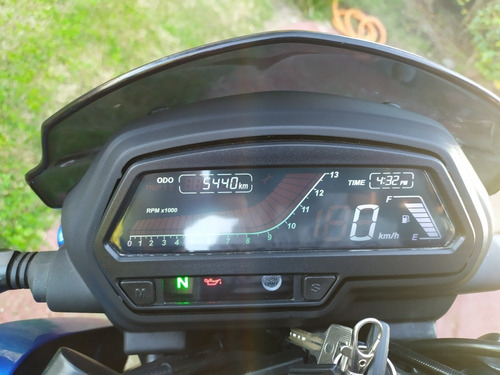 Bajaj Dominar 400