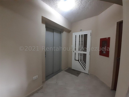 Imagen 4 de 16 de Marol Rentahouse Vende Apartamento En Las Chimeneas Valencia 22-11912