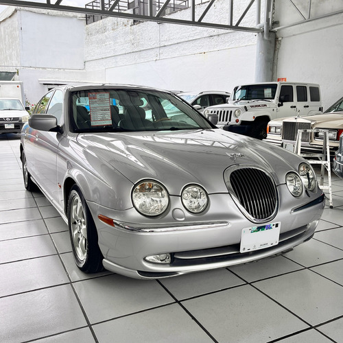 Jaguar X Type 2001 V6