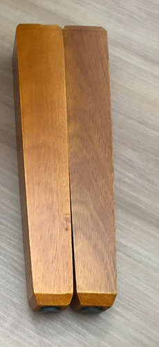 Imagem 3 de 3 de Kit 4 Pés Palito Trapezio 25cm Castanho + 4 Chapa Metalicas