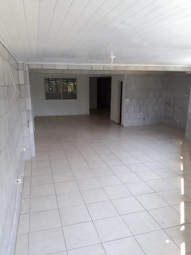 Imagem 5 de 9 de Sala Comercial Para Alugar Na Rua General Vitorino, Centro Histórico, Porto Alegre - Rs - Liv-5009