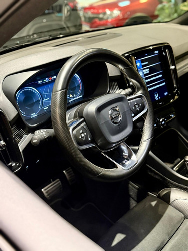 Volvo XC40 XC 40 T-5 R-DESIGN 2.0 252cv AWD