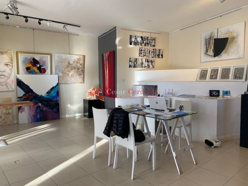 Venta - Amplio Local Sobre Gorlero Con Privado En Subsuelo.- Ref: 1512
