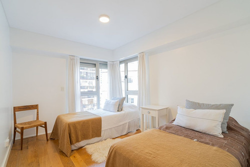 Venta 3 Ambientes Con Dependencia Y Cochera