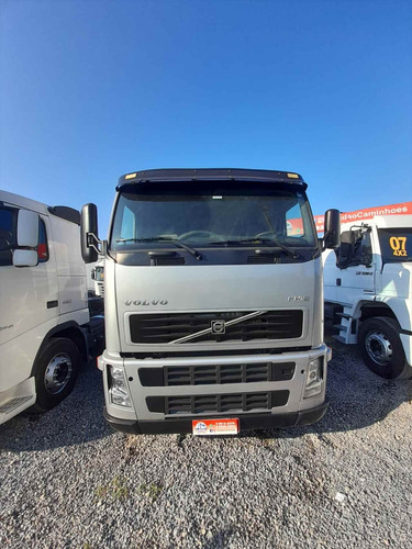 Imagem 2 de 10 de Caminhao Volvo Fh12 380