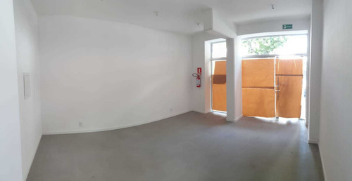 Imagen 3 de 4 de -local Comercial Al Frente, Rio Negro, Centro Sur.