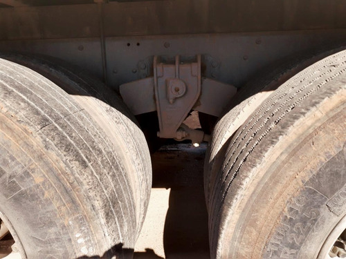 Imagem 8 de 15 de Tector 240e28 Truck Iveco - Teto Alto