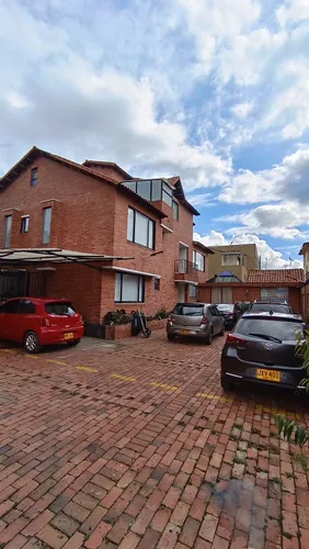 Casa En Chia Cundinamarca Conjunto, Única En Tamaño Y Modern