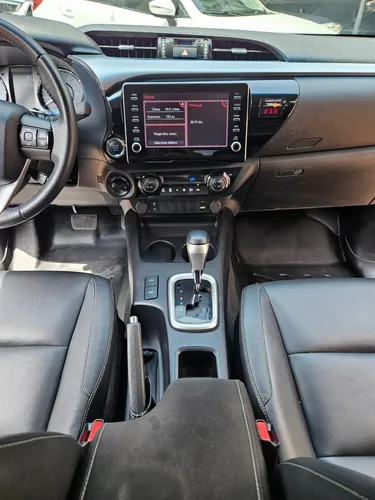 Toyota Hilux 2.4 Diésel 4X4
