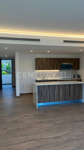 Estudio De Lujo En Venta En The Leaf Playacar Playa Del Carmen