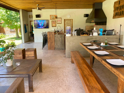Dueño Vende Parcela Con 2 Casas Más Amplio Quincho