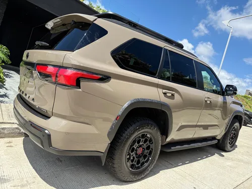 Toyota Sequoia 3.5 V6 Trd Pro