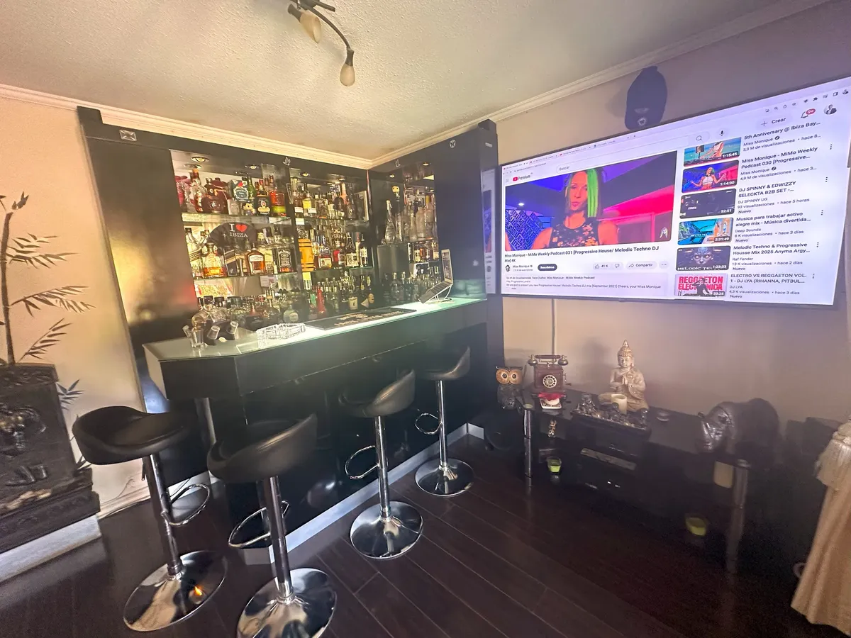 Imagen 3 de 30 de Arriendo 3 Dormitorios 4 Baños En Chicureo