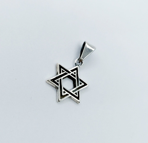 Dije Estrella De David Grande En Plata Ley 925