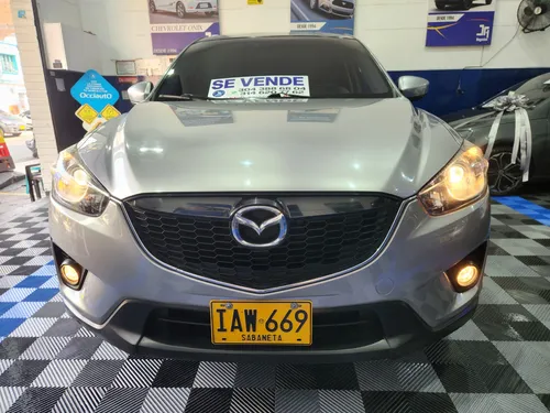 Mazda CX-5 2.0 Touring 4X4