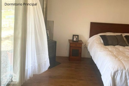 Vendo Parcela Con Gran Casa Y Piscina En Los Andes