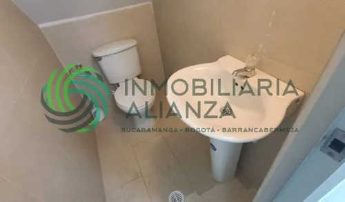 Local En Arriendo En Mejoras Publicas. Cod A10014