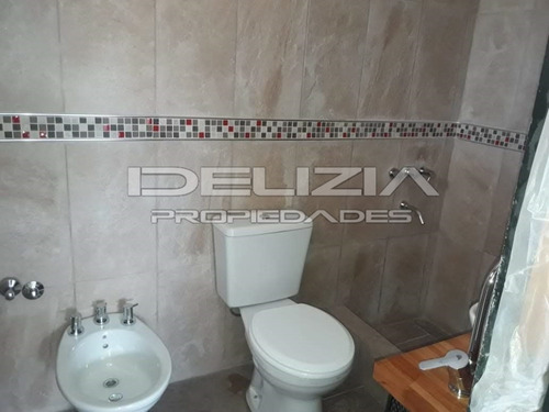 Venta De Casa En Merlo Centro