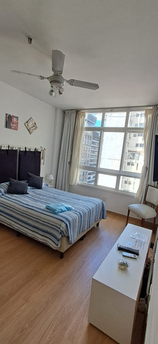 Monoambiente Grande Piso Alto Al Frente C/ Renta 800 Dolares