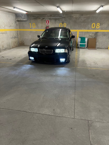 BMW Serie 3 328i