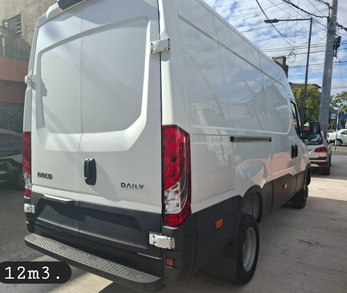 Iveco Daily 3.0 Furgon 55c16 H2 155cv 12.3m3 3300