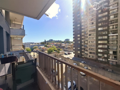 Departamento En Venta De 1 Dorm. En Concepción