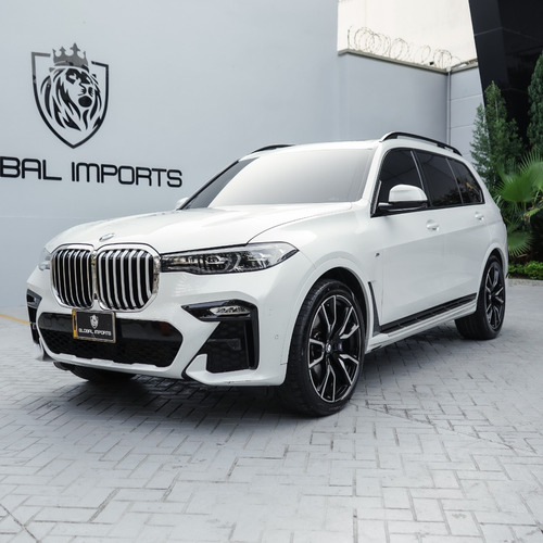 BMW X7 3.0 Xdrive 40i Pure Excelence