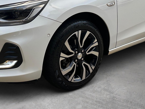 Chevrolet Onix Hatch Premier Turbo