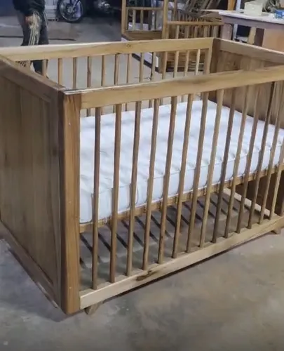 Cuna En Madera Original Incluye Colchón (Usado)