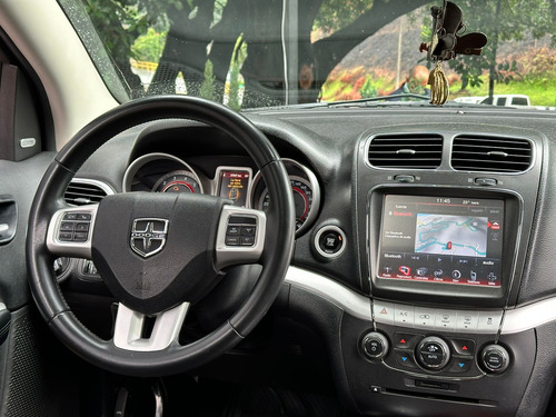 Dodge Journey 2.4 Sxt Fl