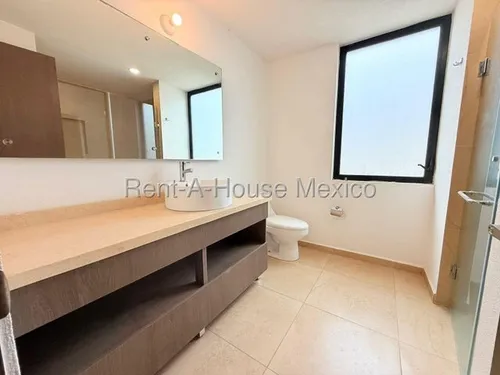 Casa En Renta En Zakia, Querétaro Sr