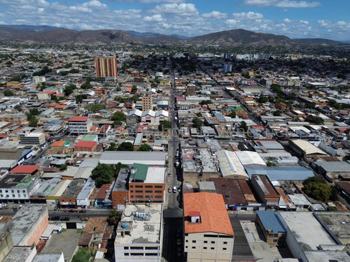 Milagros Inmuebles Edificio Venta Barquisimeto Lara Zona Centro Economica Residencial Economico Comercial Código Inmobiliaria Rent-a-house 24-21728