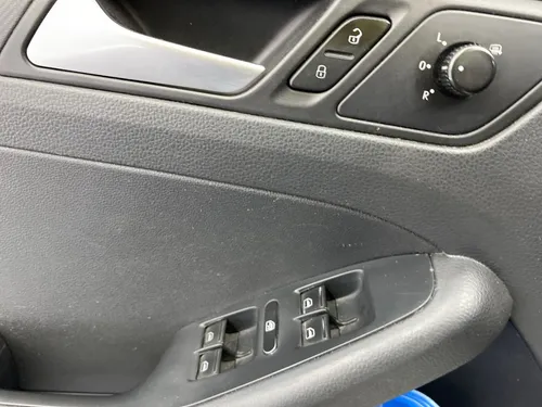 Volkswagen Jetta 2.0 Trendline 5 p