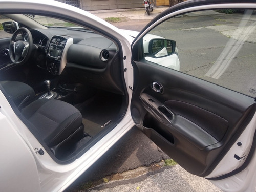 Imagen 11 de 15 de Nissan Versa 2018 1.6 Advance Mt