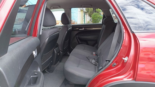 Imagen 14 de 15 de Kia Sorento 3 Filas De Asientos Excelente Estado