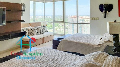 Imagen 10 de 14 de Cad Costaventura. De Playa. Terraza Con Vista Frontal Al Mar